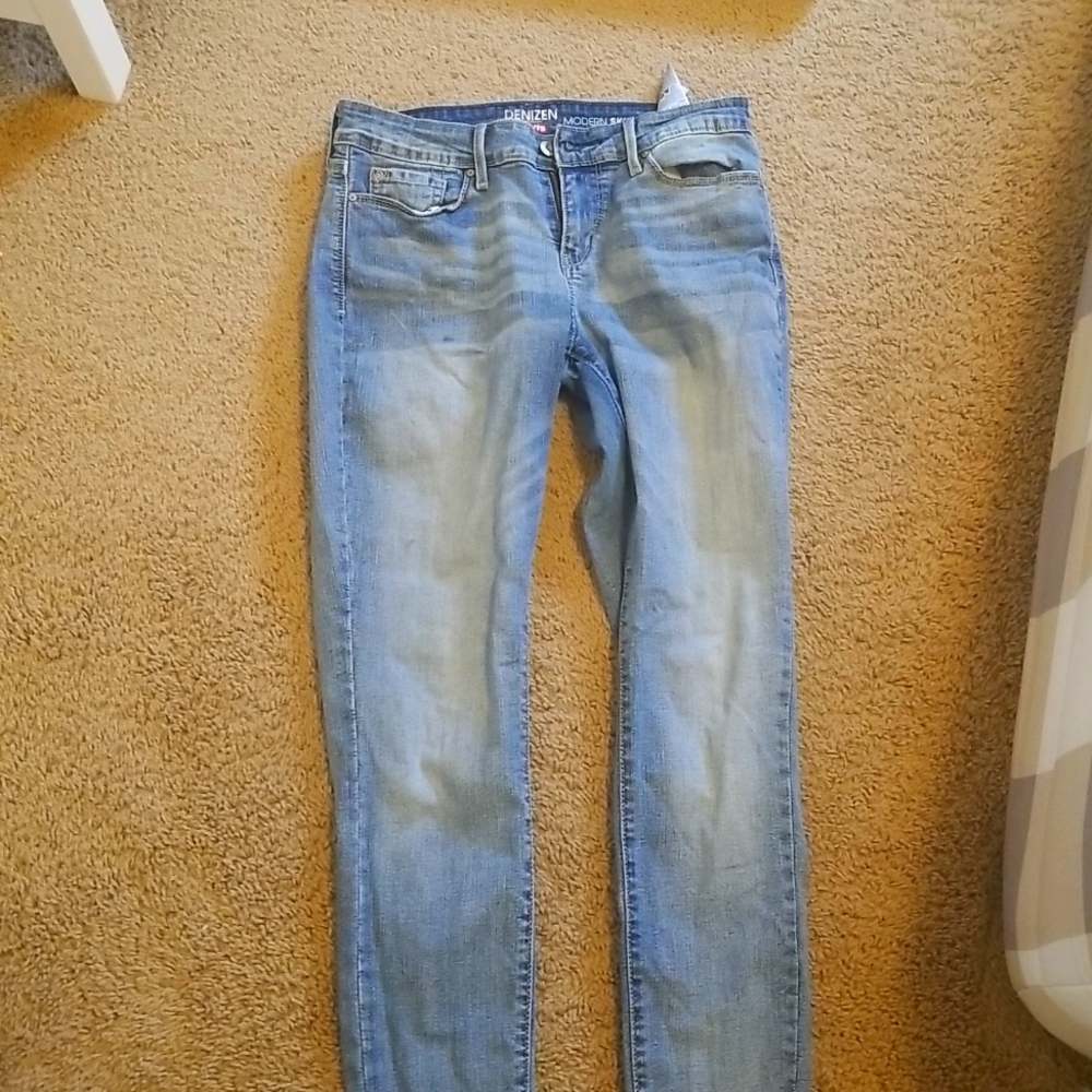 Levi skinny jeans